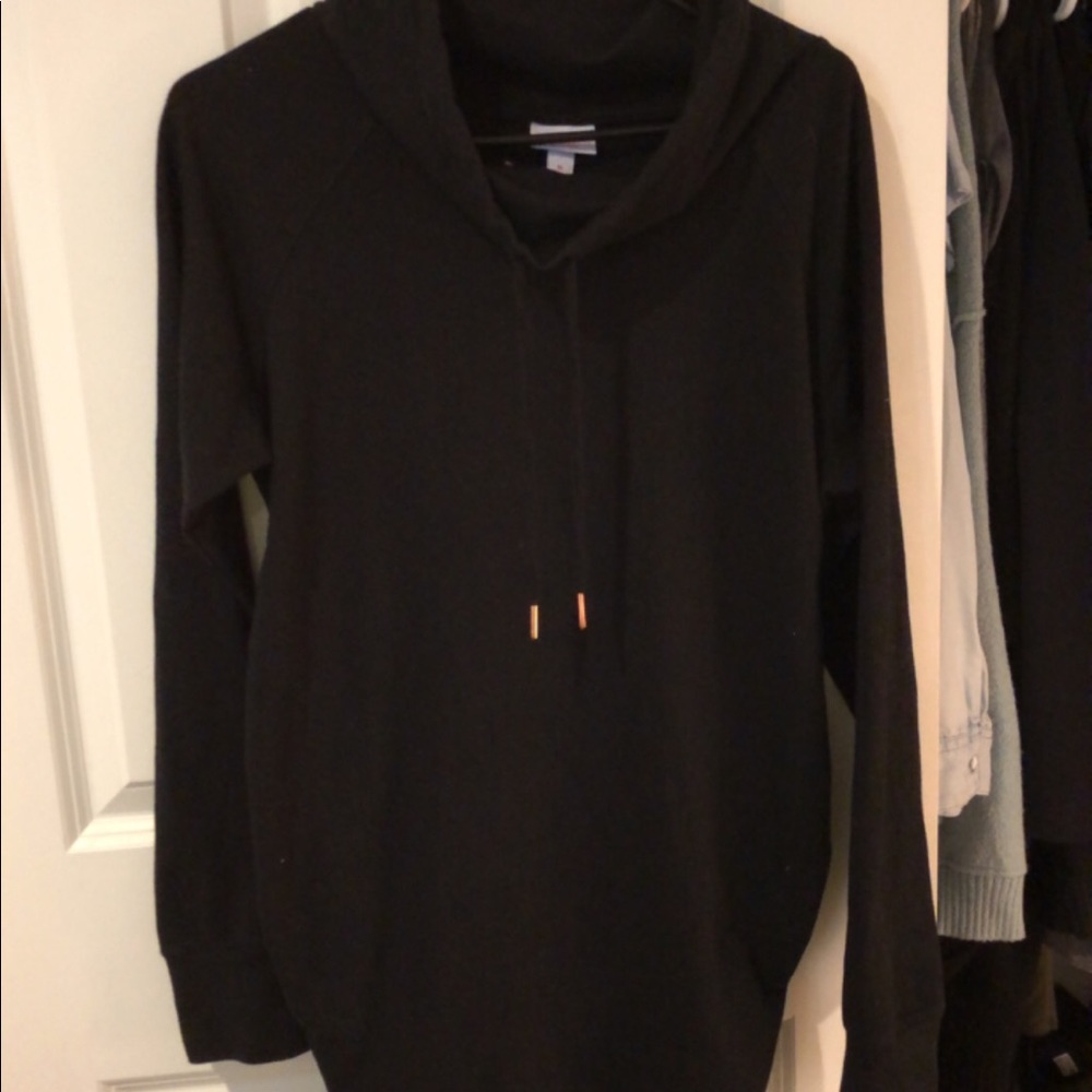 Maternity sweater...black